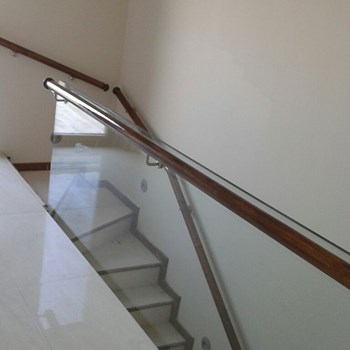 Dekoratif ahşap merdiven Dekoratif ahşap merdiven